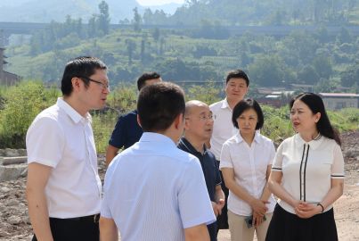 蜀道集團紀(jì)委書記張毅赴蜀能礦產(chǎn)公司調(diào)研慰問