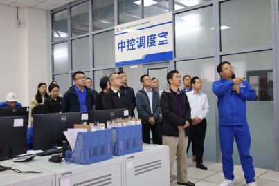 樂山市政協(xié)副主席袁仕倫一行赴蜀能礦產(chǎn)磷酸鐵鋰廠調(diào)研